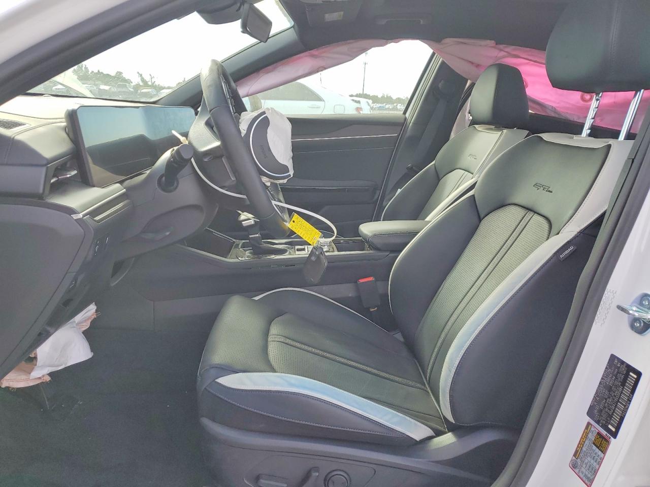 2025 KIA K5 GT LINE photo 7