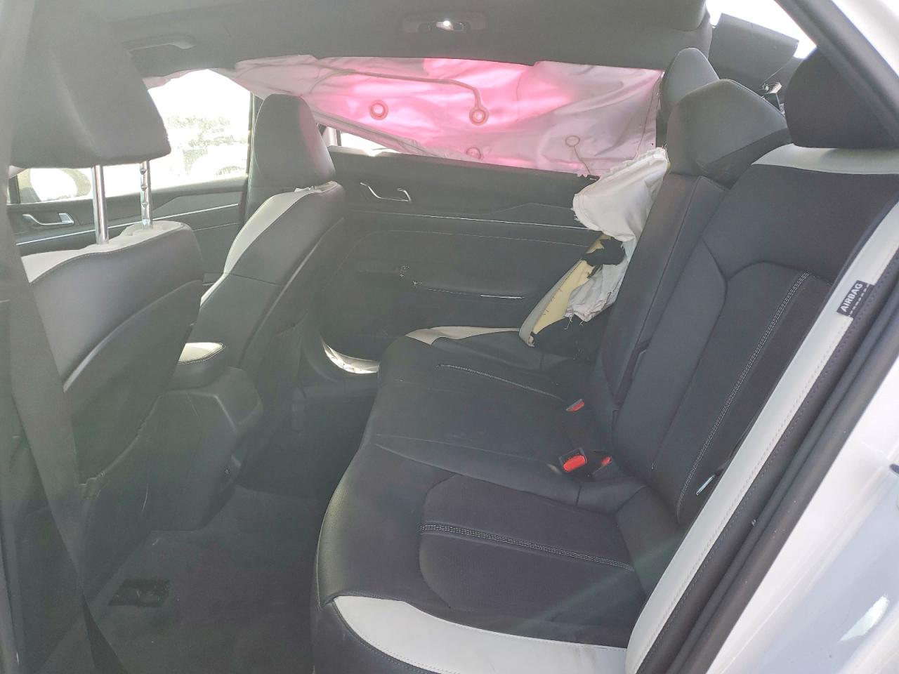 2025 KIA K5 GT LINE photo 10