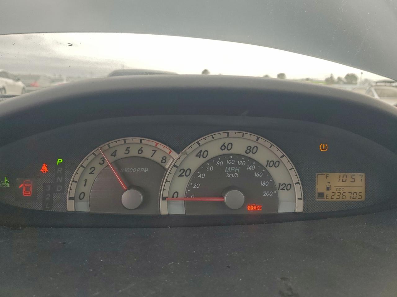 2008 TOYOTA YARIS photo 9