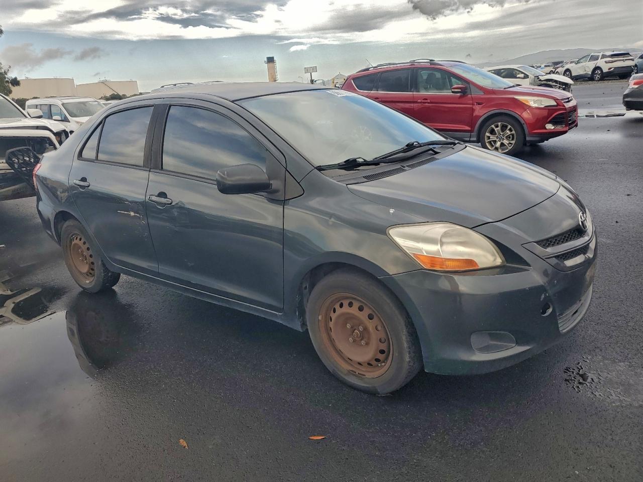 2008 TOYOTA YARIS photo 4