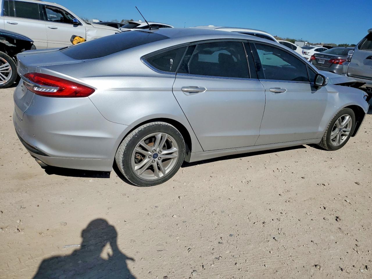 2018 FORD FUSION SE photo 3