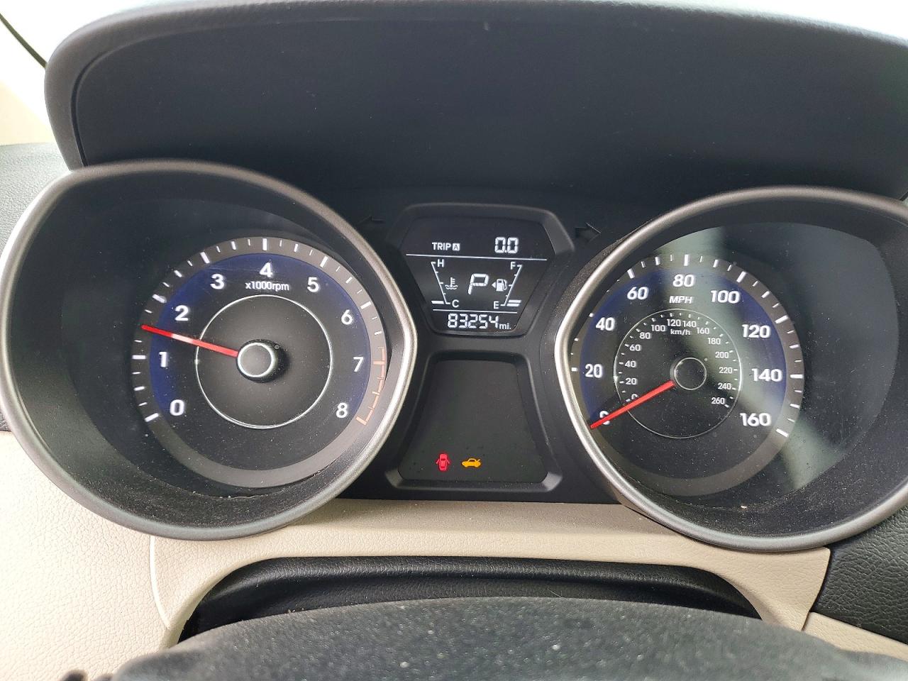 2016 HYUNDAI ELANTRA SE photo 9