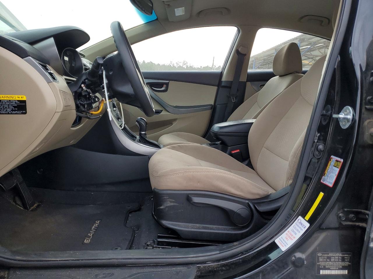 2016 HYUNDAI ELANTRA SE photo 7