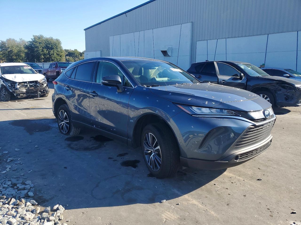 2022 TOYOTA VENZA LE photo 4