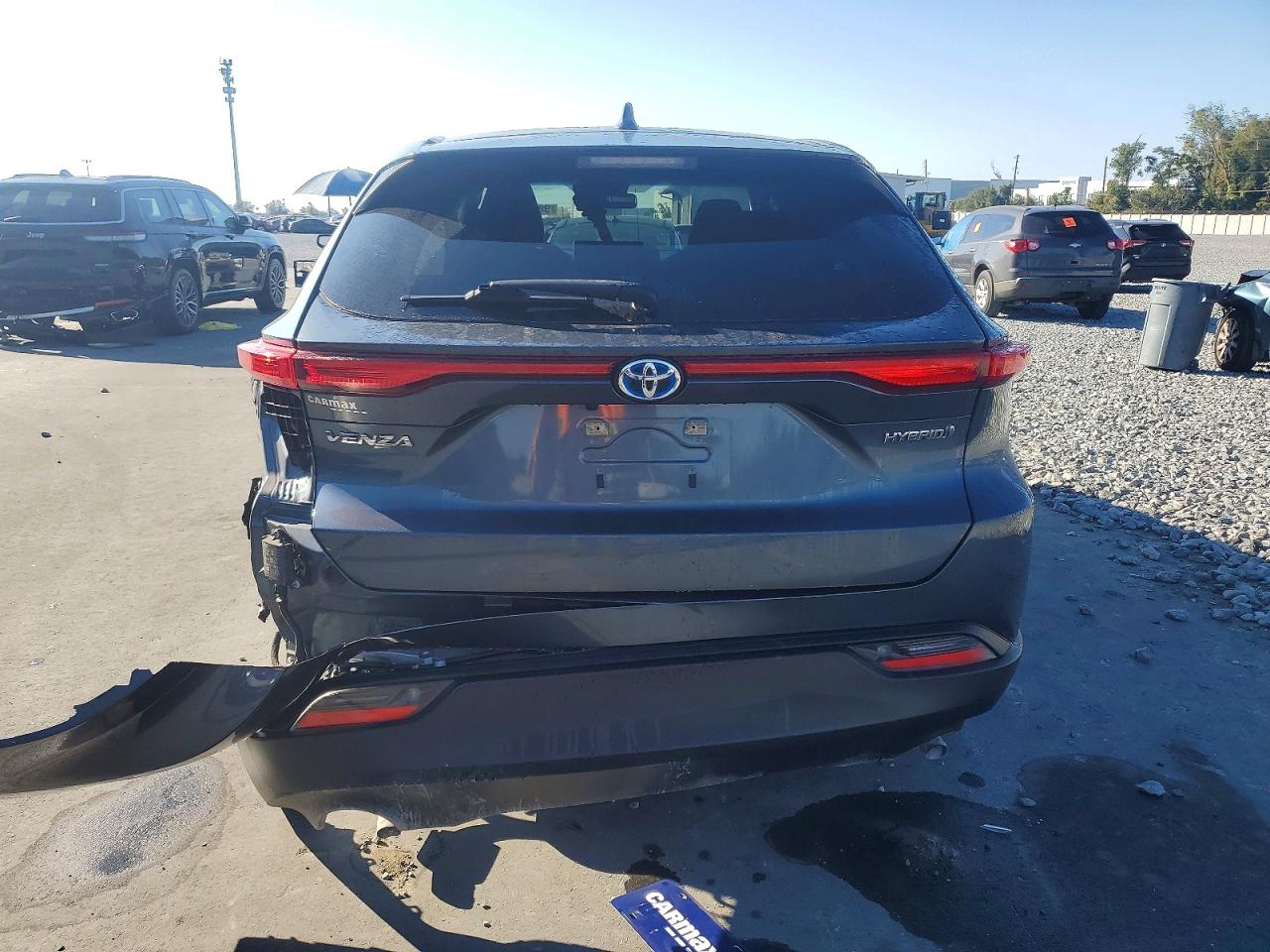 2022 TOYOTA VENZA LE photo 6