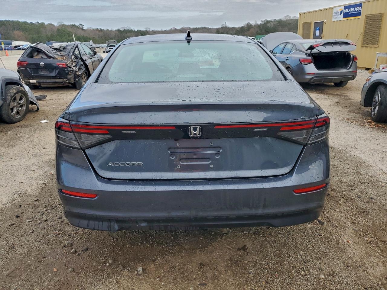 2024 HONDA ACCORD EX photo 6