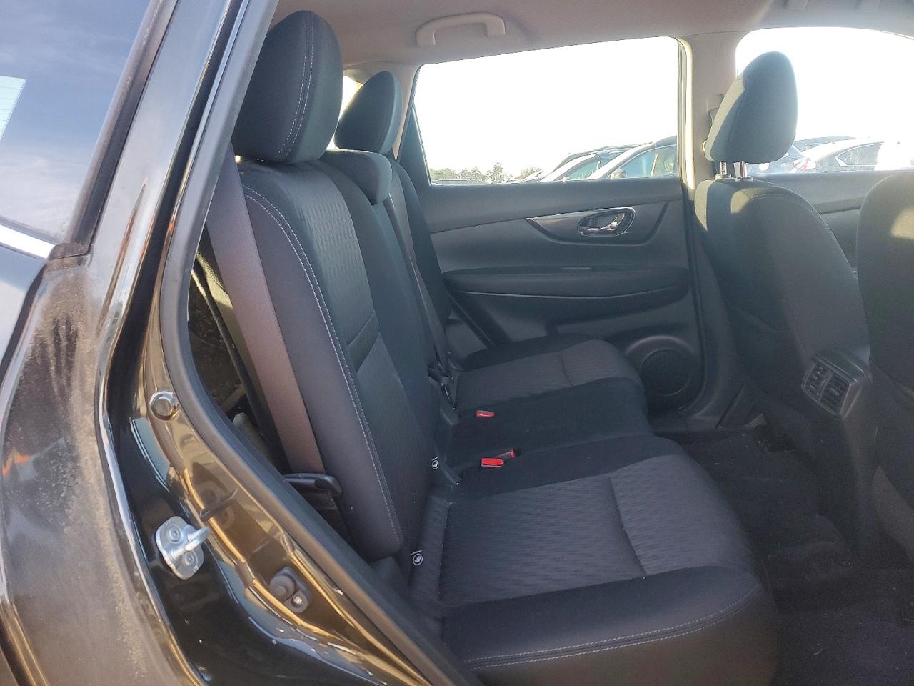 2017 NISSAN ROGUE S photo 11