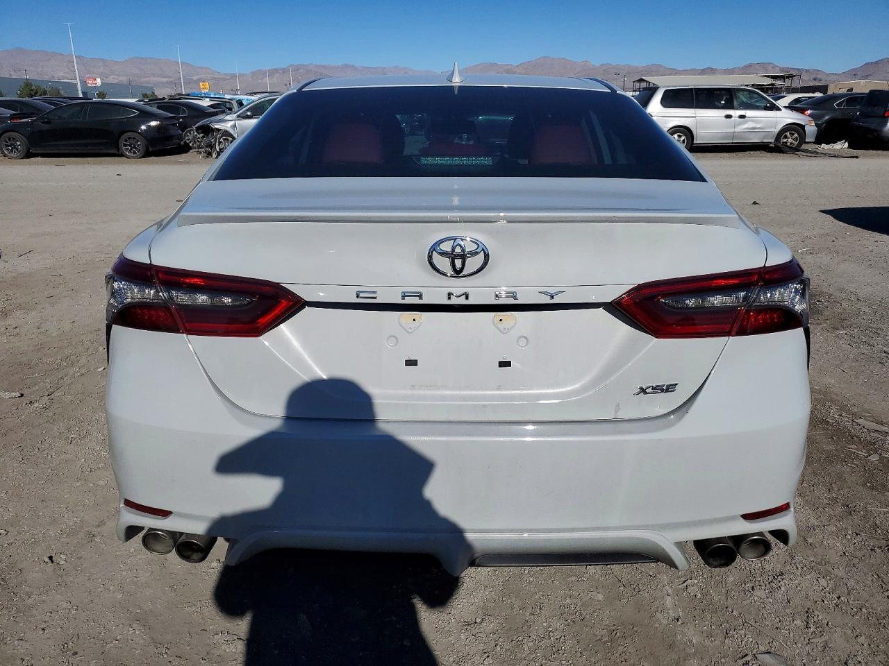 2022 TOYOTA CAMRY XSE photo 6