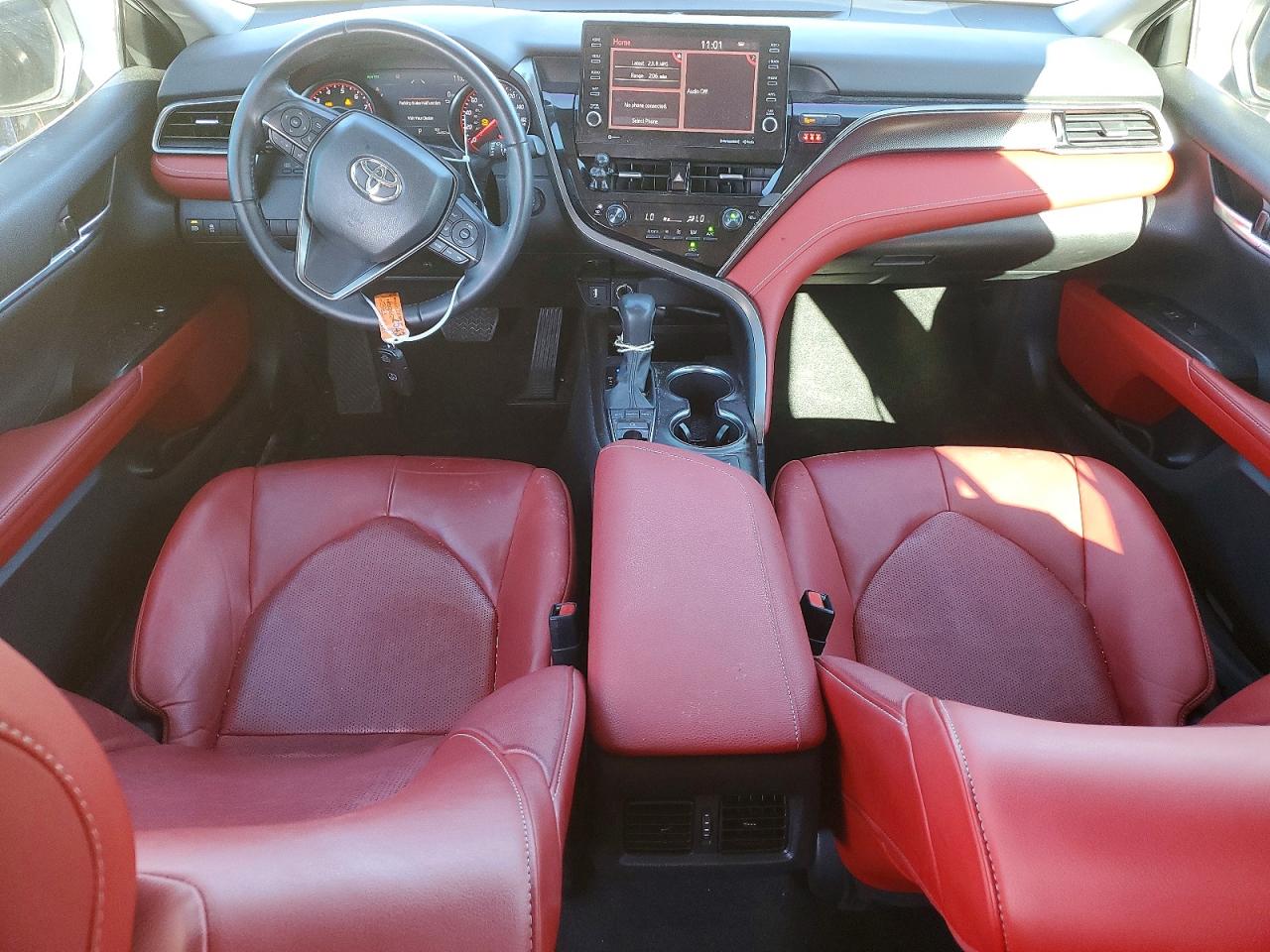 2022 TOYOTA CAMRY XSE photo 8