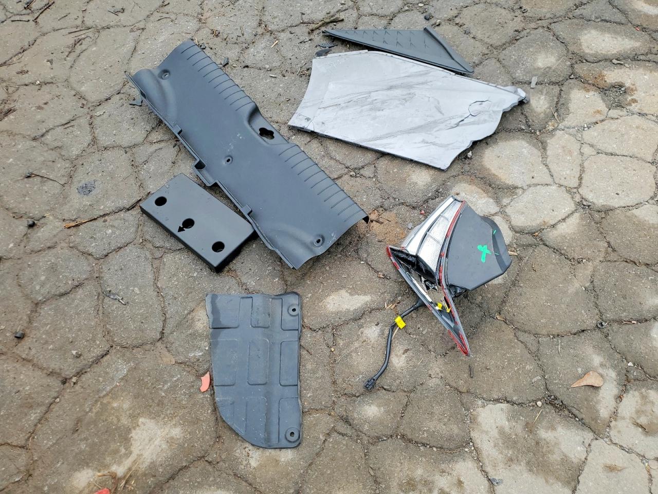 2025 HYUNDAI ELANTRA SEL SPORT photo 12