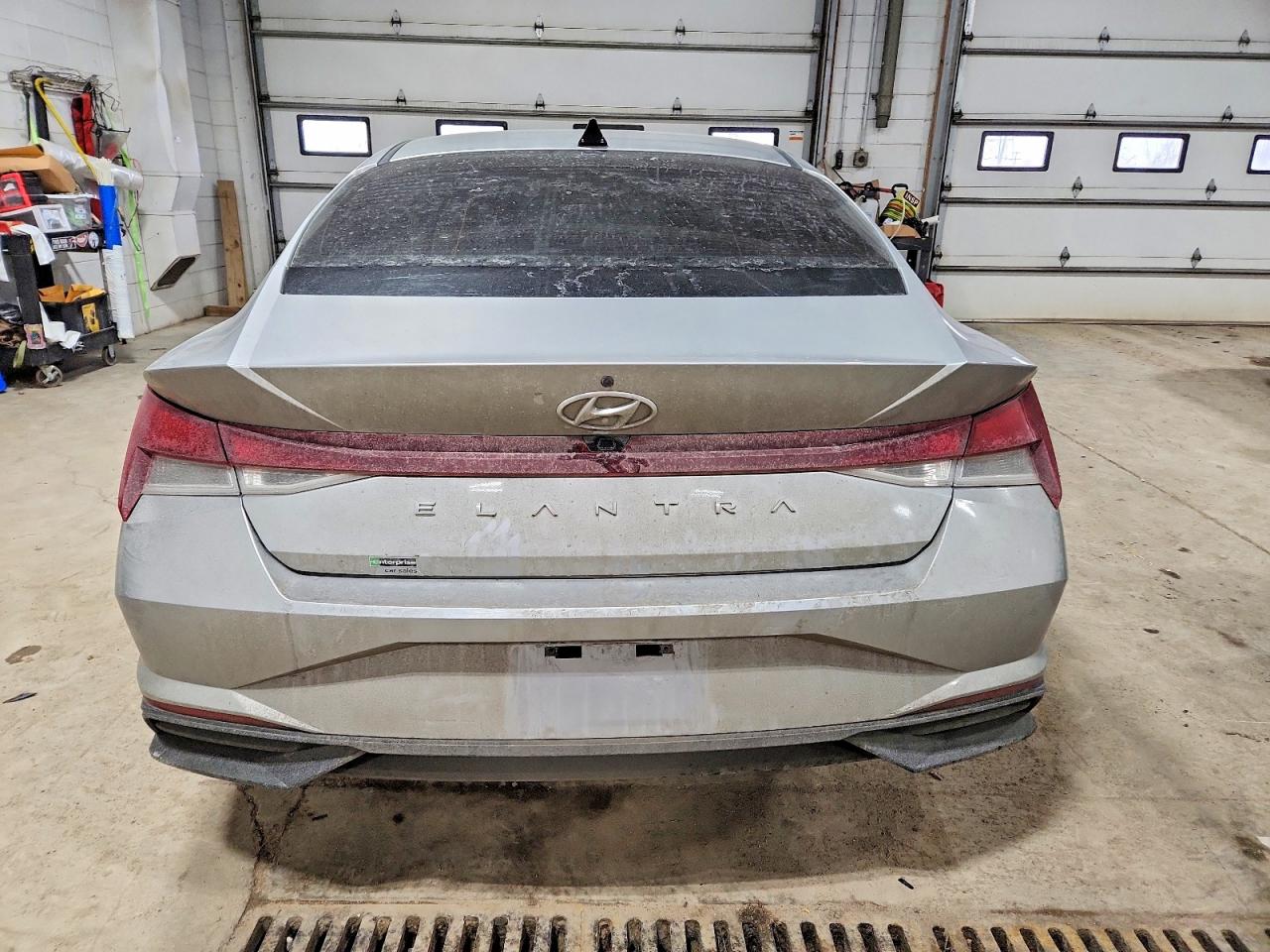 2023 HYUNDAI ELANTRA SEL photo 6