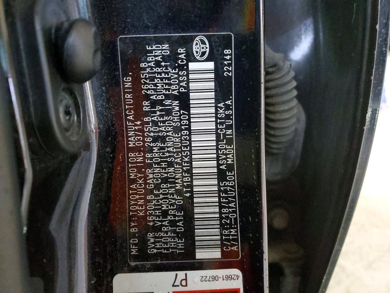 2014 TOYOTA CAMRY L photo 12