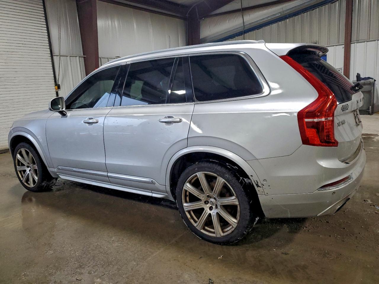 2016 VOLVO XC90 T6 photo 2