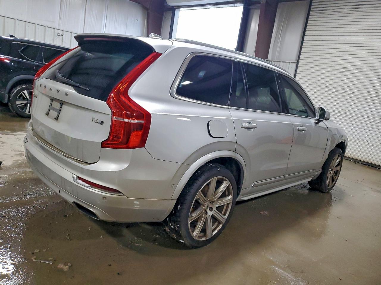 2016 VOLVO XC90 T6 photo 3