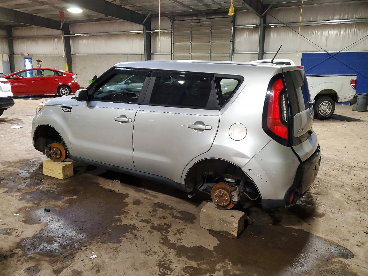 2016 KIA SOUL + photo 2