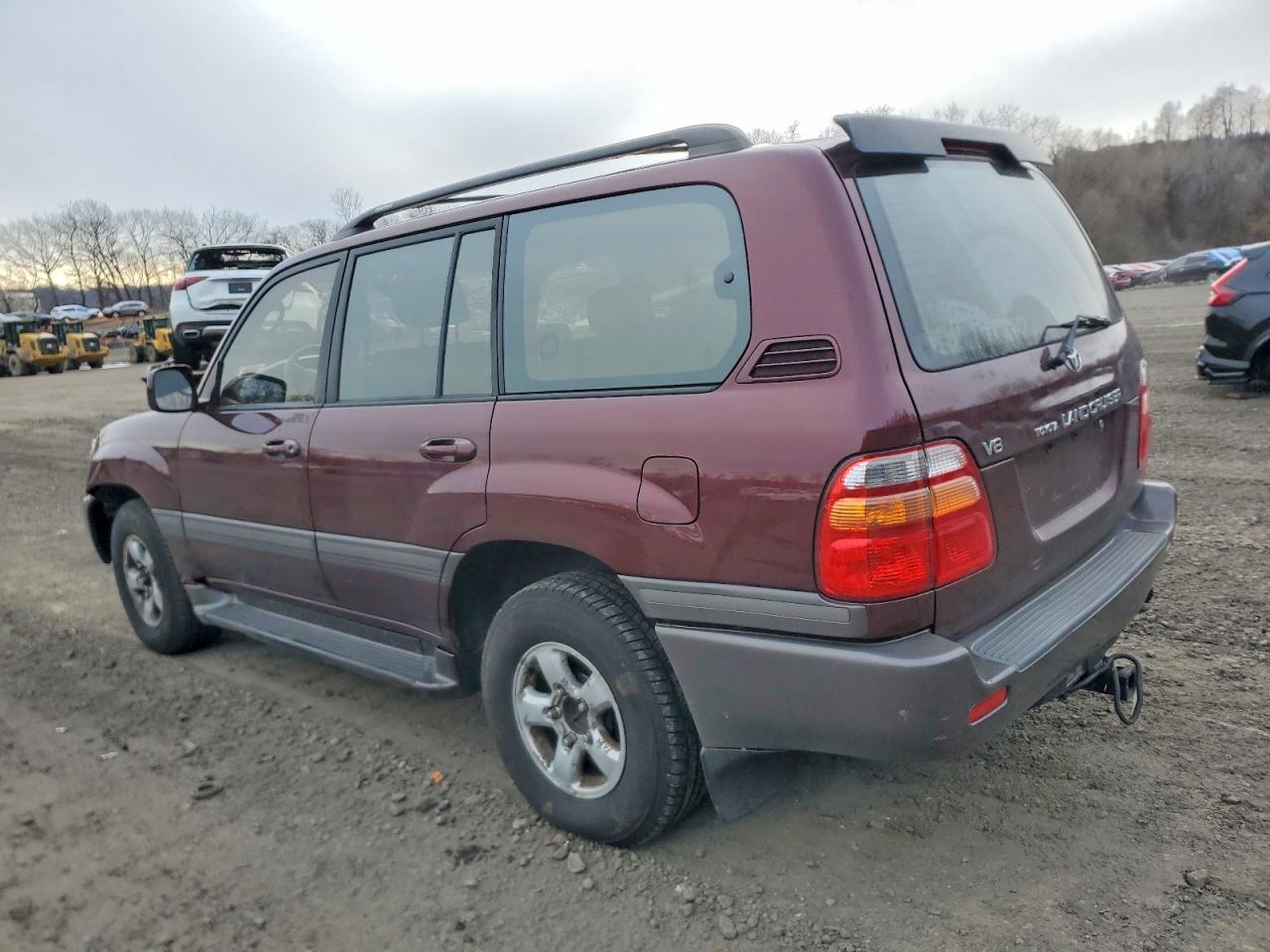 2000 TOYOTA LAND CRUISER photo 2
