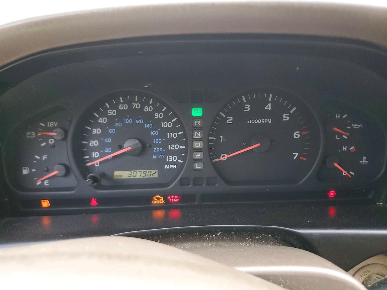 2000 TOYOTA LAND CRUISER photo 9
