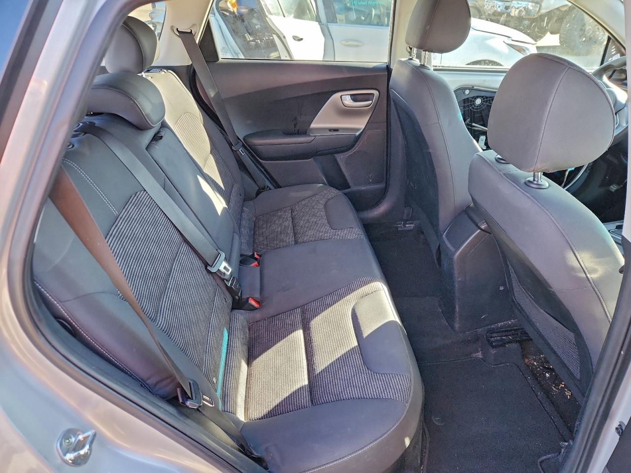 2018 KIA NIRO FE photo 10