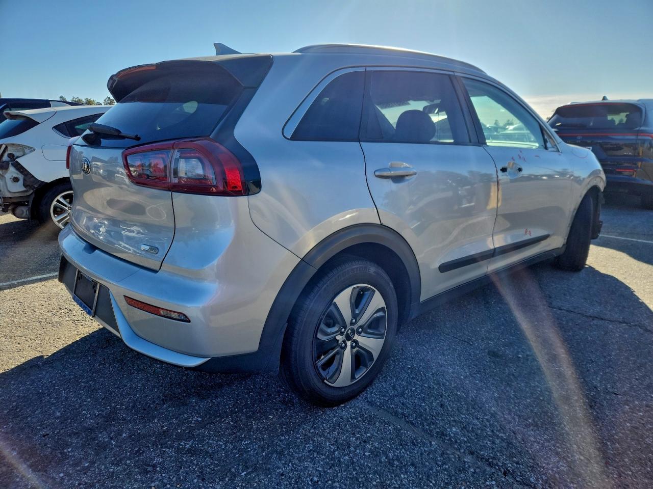2018 KIA NIRO FE photo 3