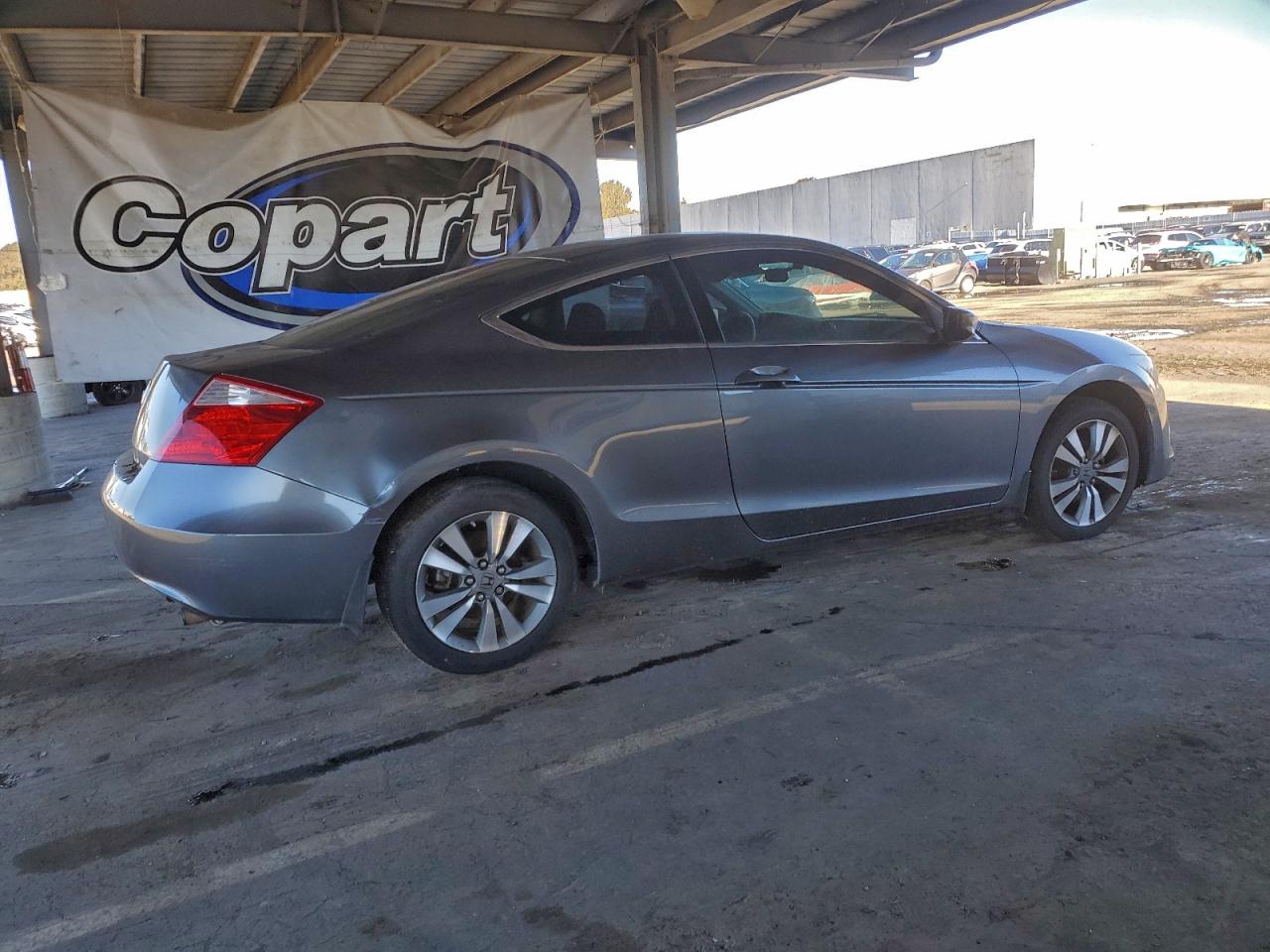 2008 HONDA ACCORD LX-S photo 3
