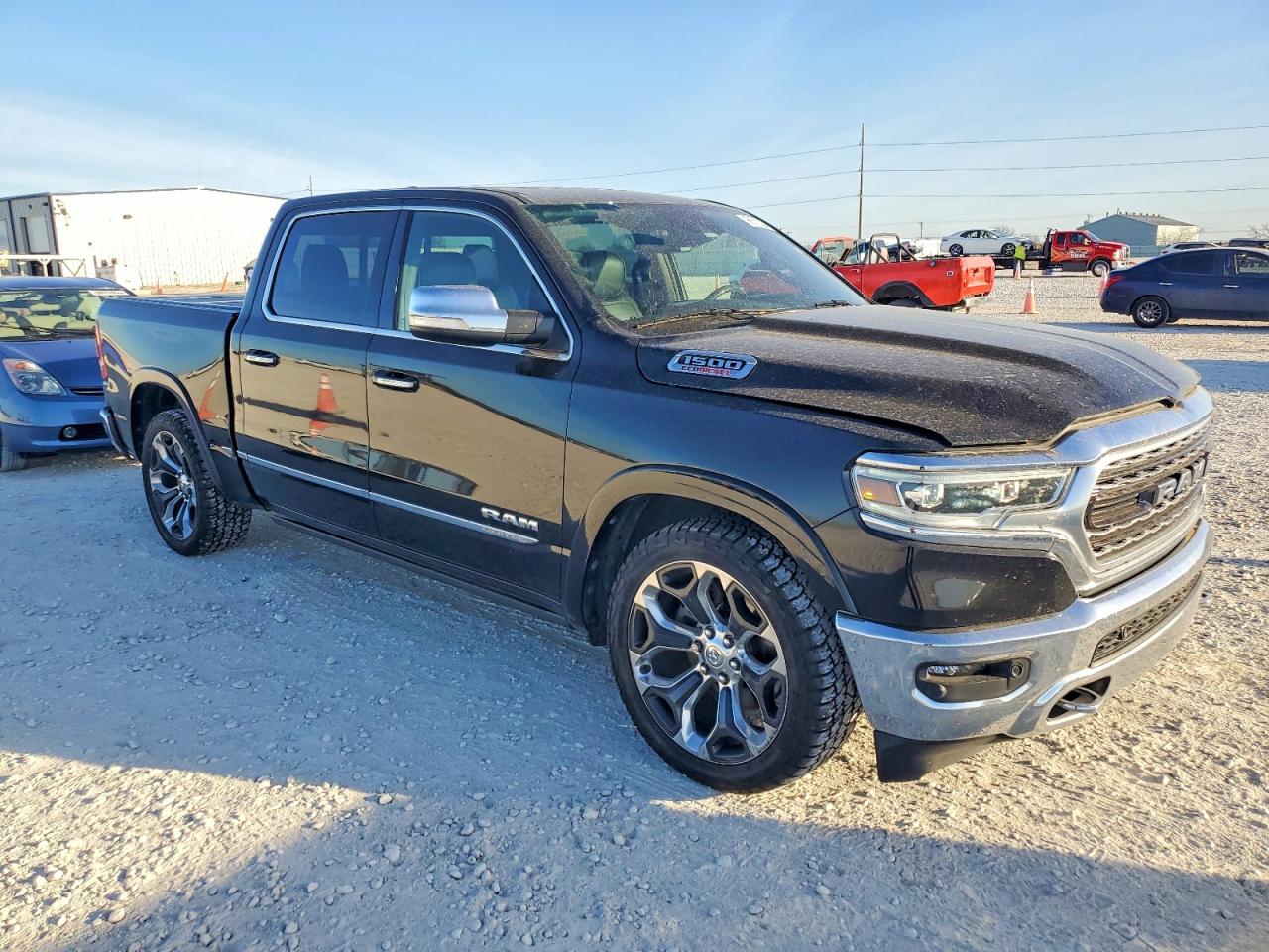 2021 RAM 1500 LIMITED photo 4