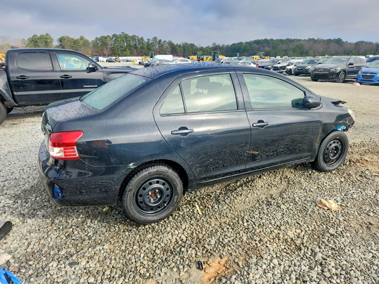 2012 TOYOTA YARIS FLEET photo 3