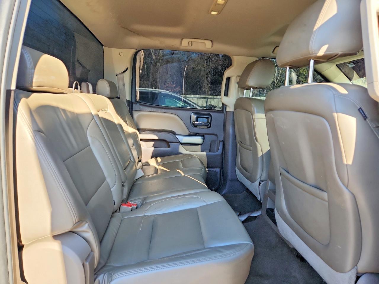 2015 CHEVROLET SILVERADO K1500 LT photo 10