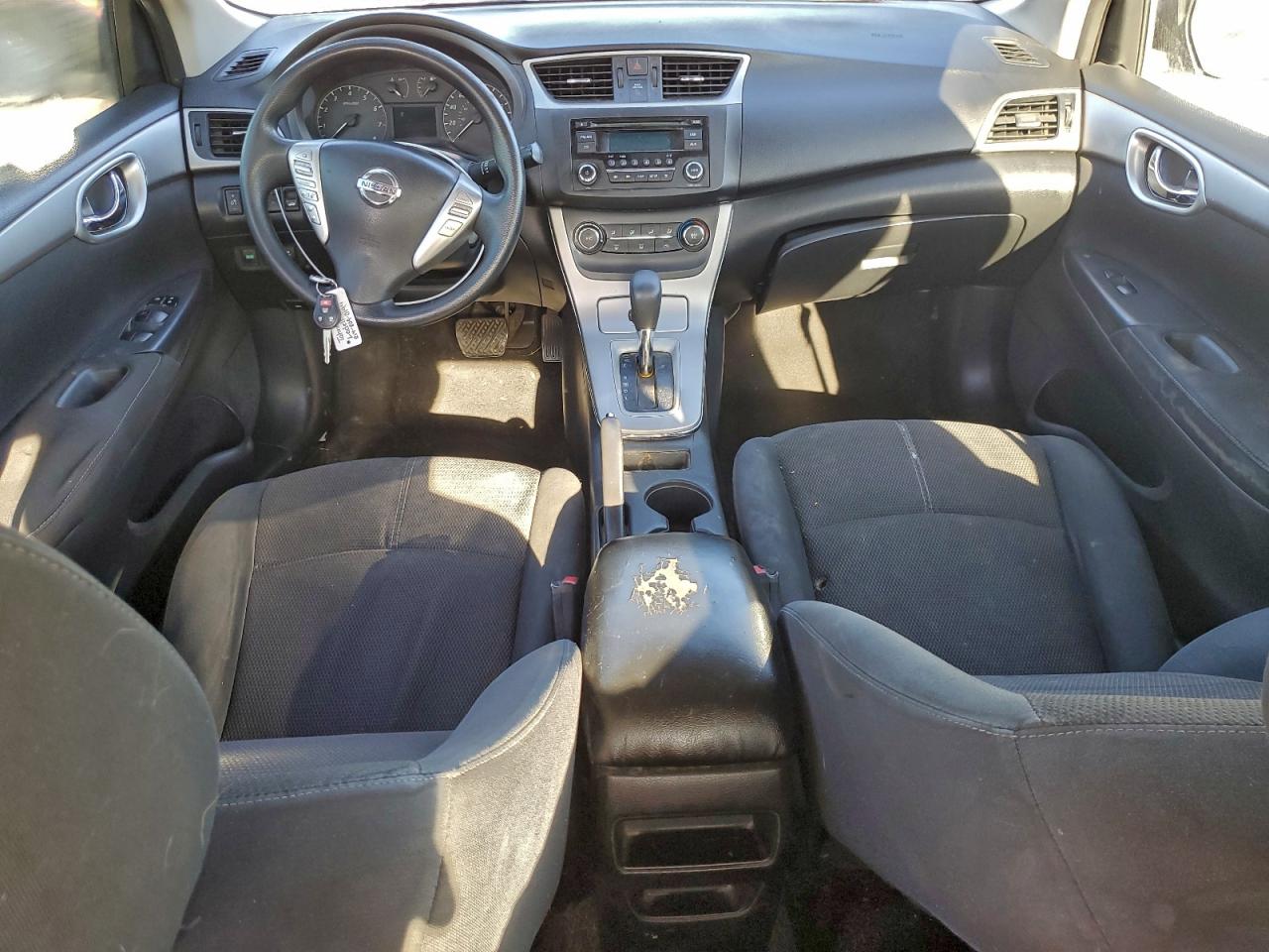 2015 NISSAN SENTRA S photo 8