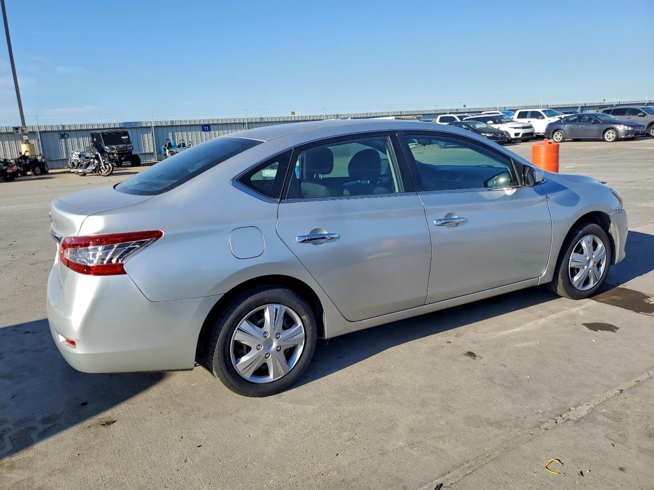 2015 NISSAN SENTRA S photo 3