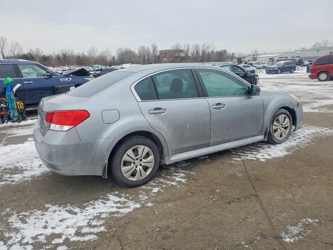 2010 SUBARU LEGACY 2.5I photo 3