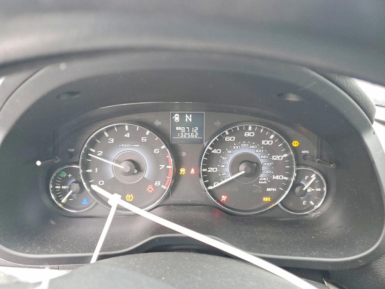 2010 SUBARU LEGACY 2.5I photo 9