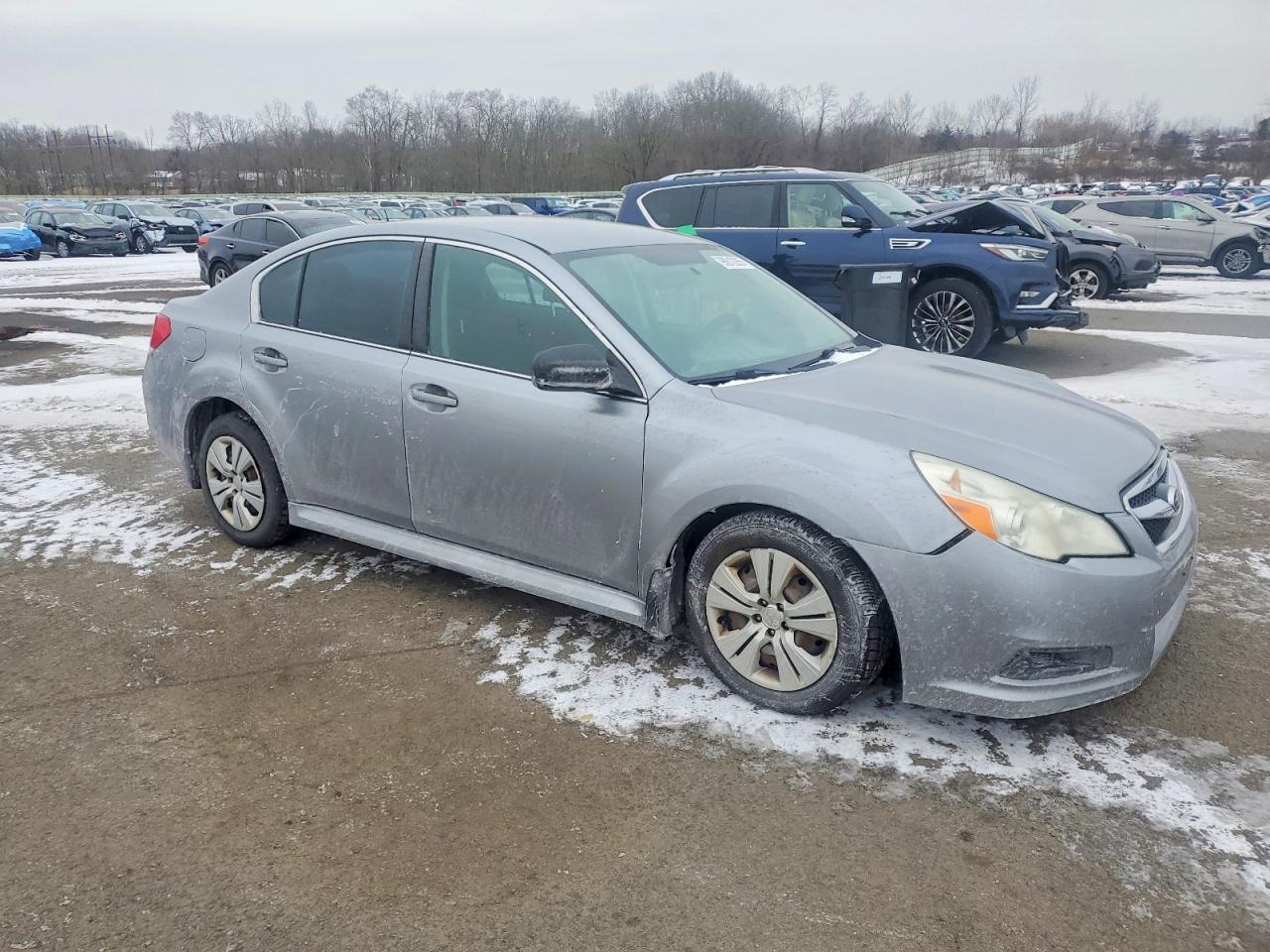 2010 SUBARU LEGACY 2.5I photo 4