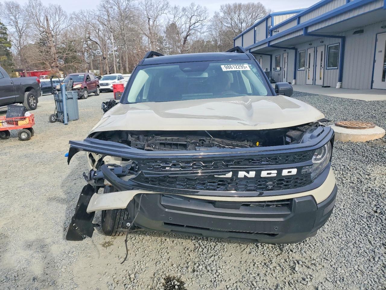 2025 FORD BRONCO SPORT OUTER BANKS photo 5