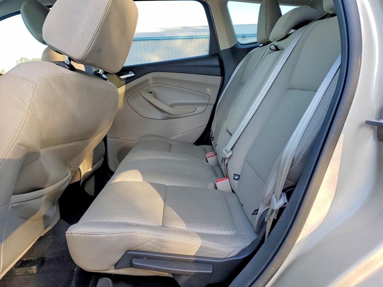 2017 FORD ESCAPE SE photo 11