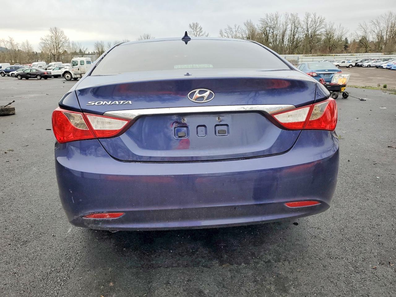 2012 HYUNDAI SONATA GLS photo 6