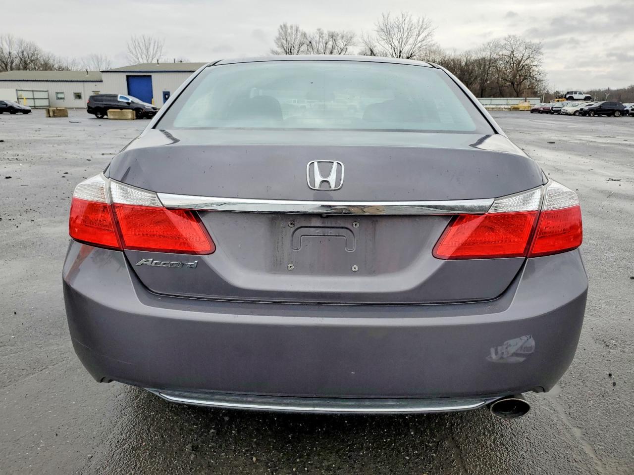 2015 HONDA ACCORD LX photo 6