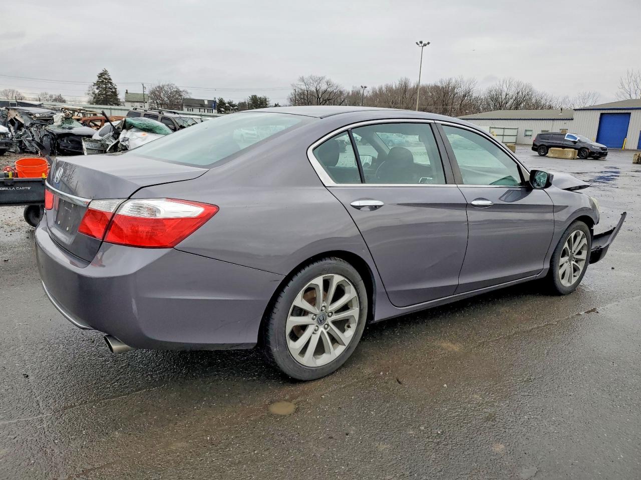 2015 HONDA ACCORD LX photo 3
