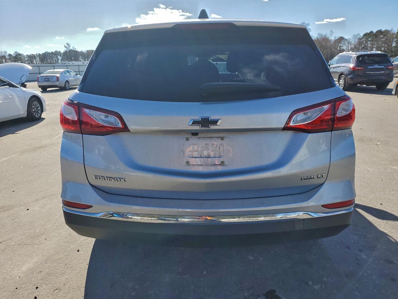 2020 CHEVROLET EQUINOX LT photo 6