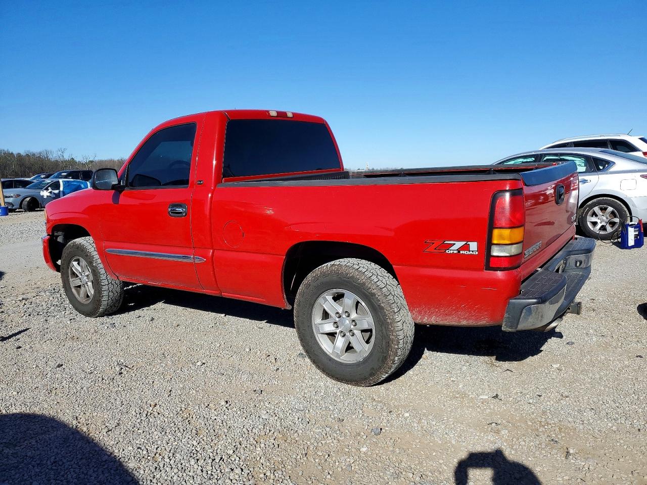 2006 GMC NEW SIERRA K1500 photo 2