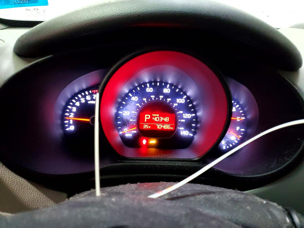 2016 KIA SOUL + photo 9