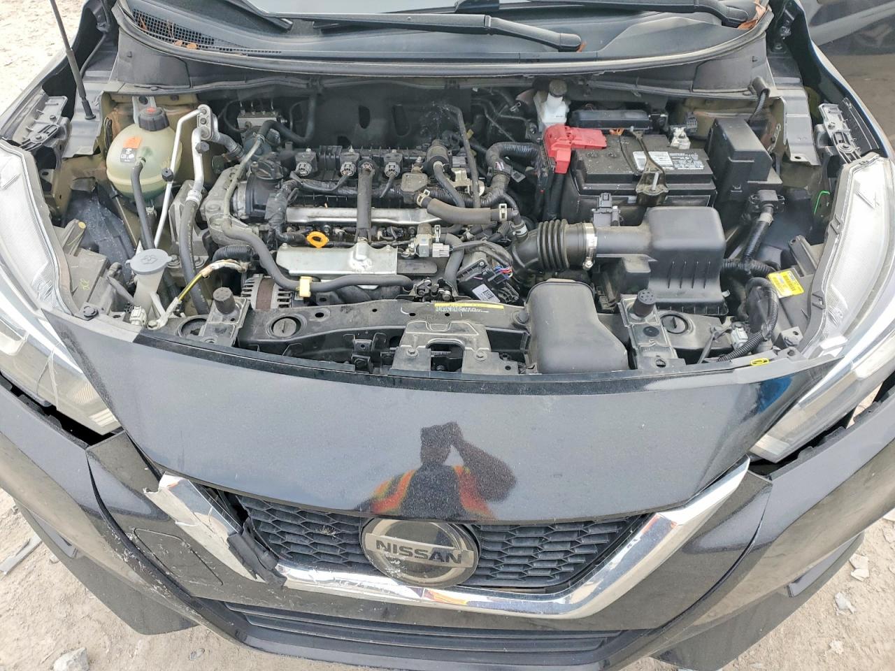 2021 NISSAN VERSA SV photo 11