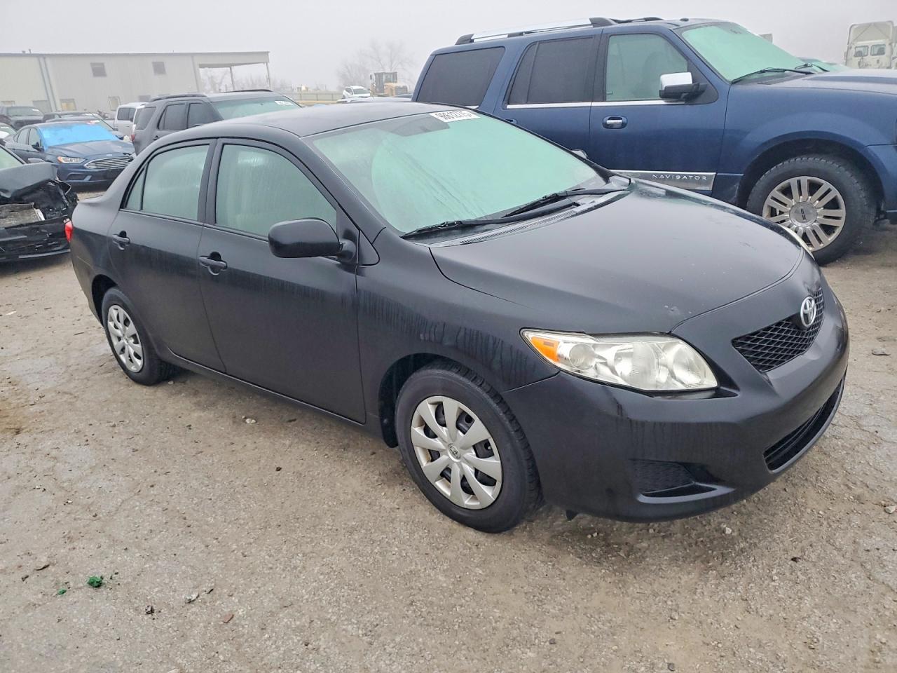 2010 TOYOTA COROLLA BASE photo 4