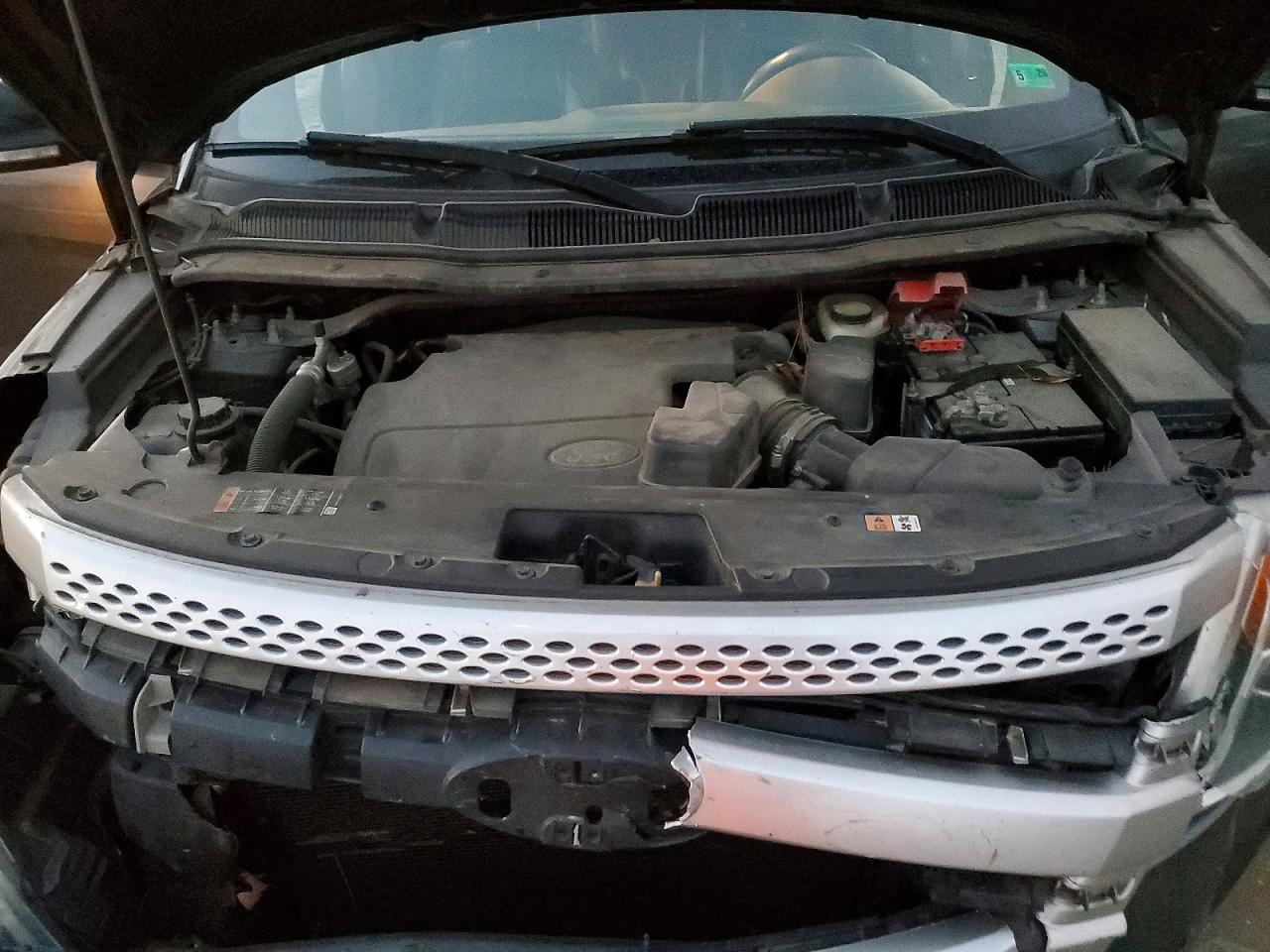 2015 FORD EXPLORER XLT photo 12