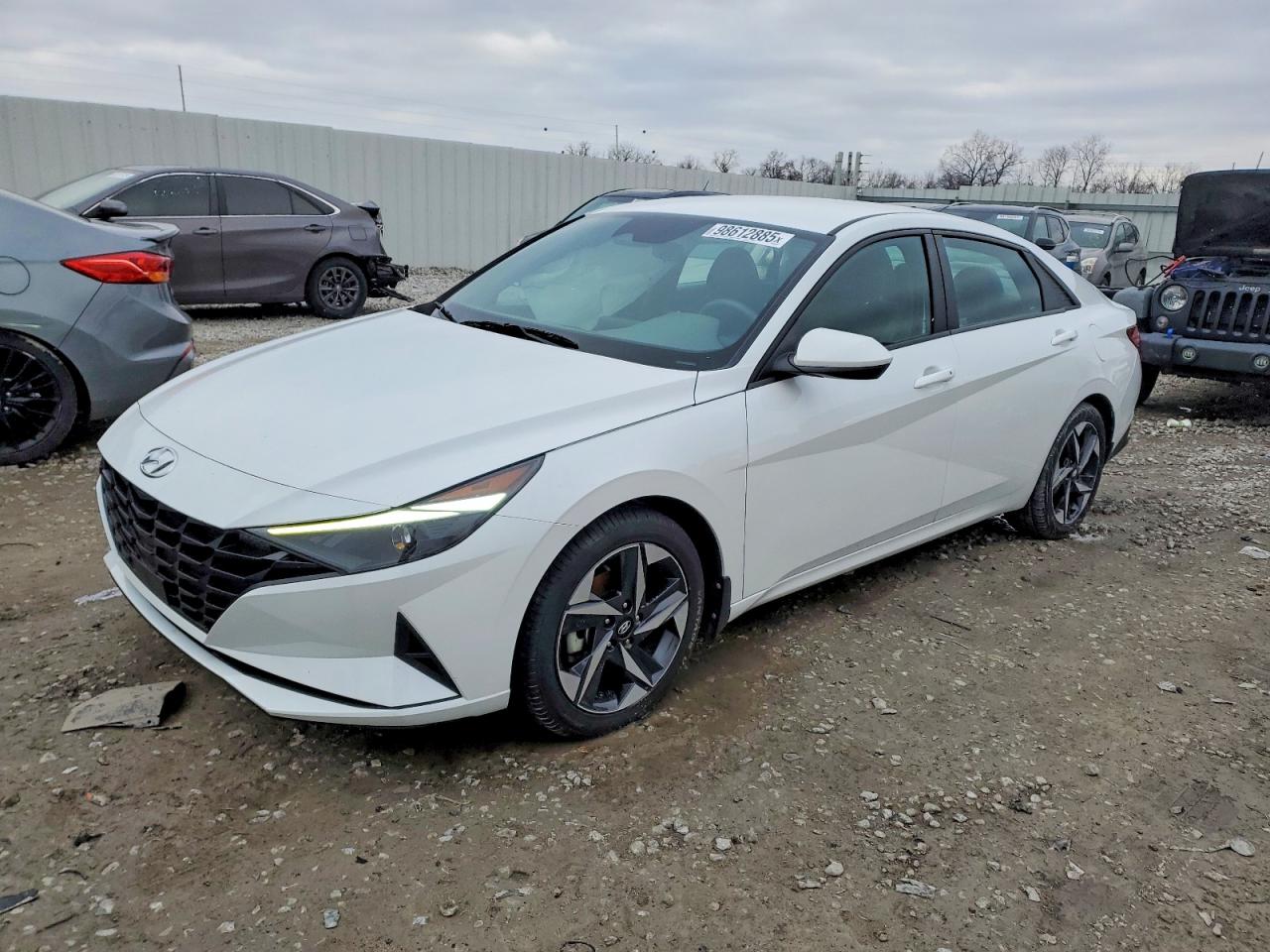 2023 HYUNDAI ELANTRA