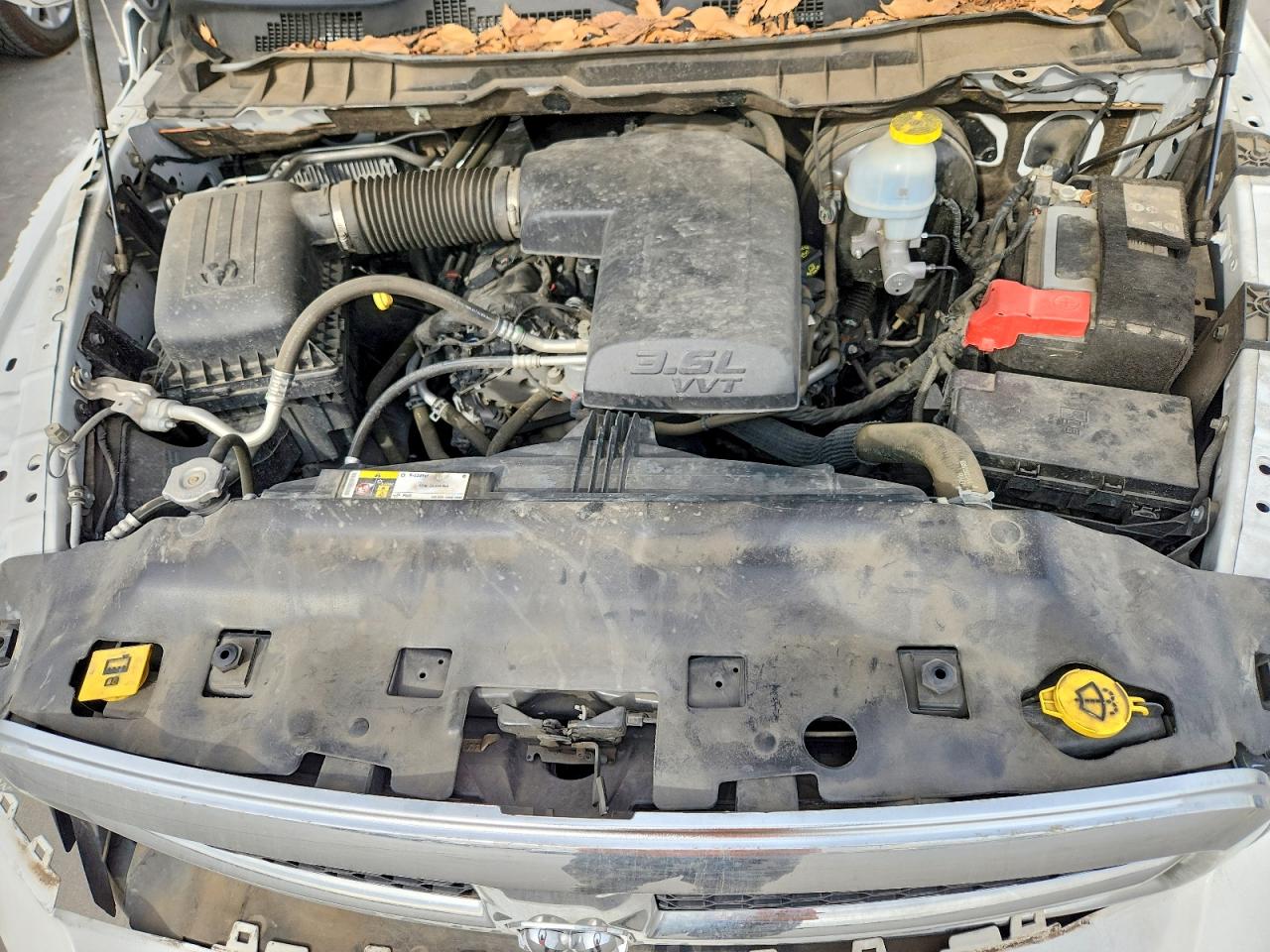 2022 RAM 1500 CLASSIC TRADESMAN photo 41
