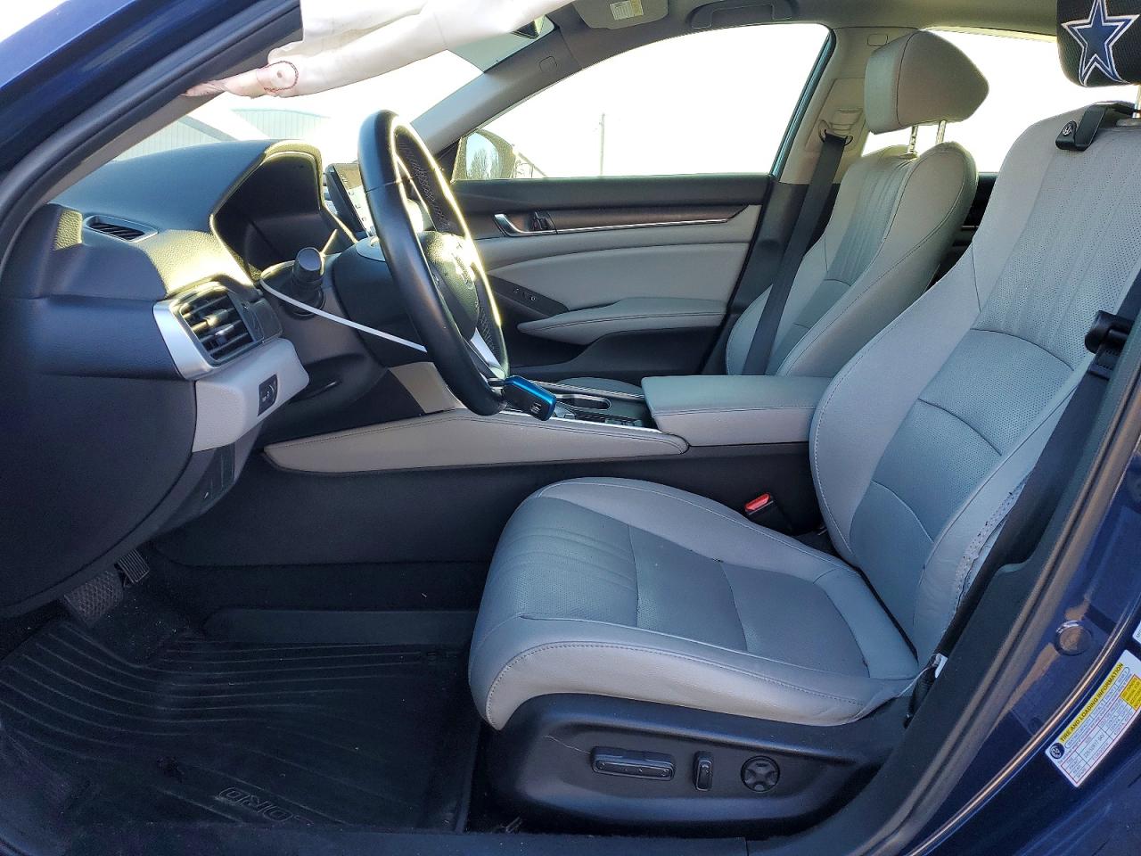 2020 HONDA ACCORD EXL photo 7