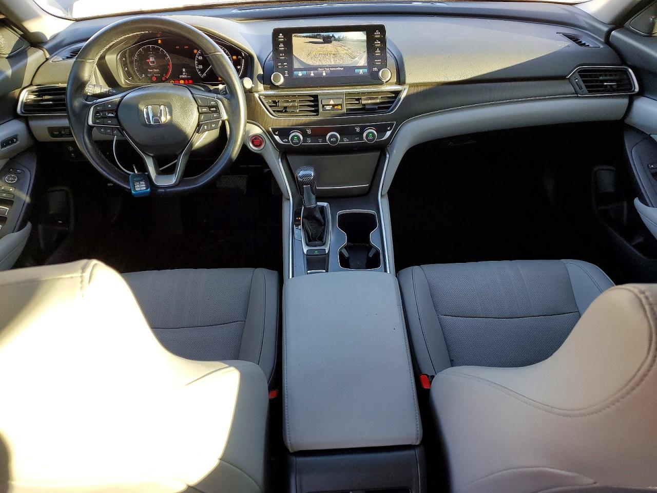 2020 HONDA ACCORD EXL photo 8
