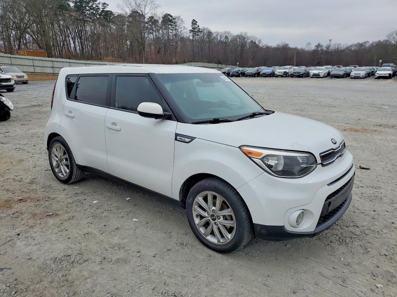 2018 KIA SOUL + photo 4