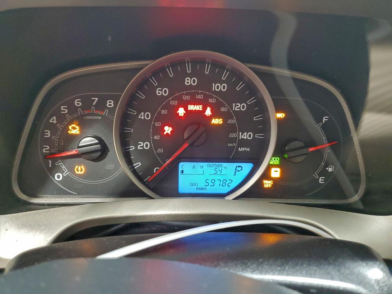 2014 TOYOTA RAV4 XLE photo 9