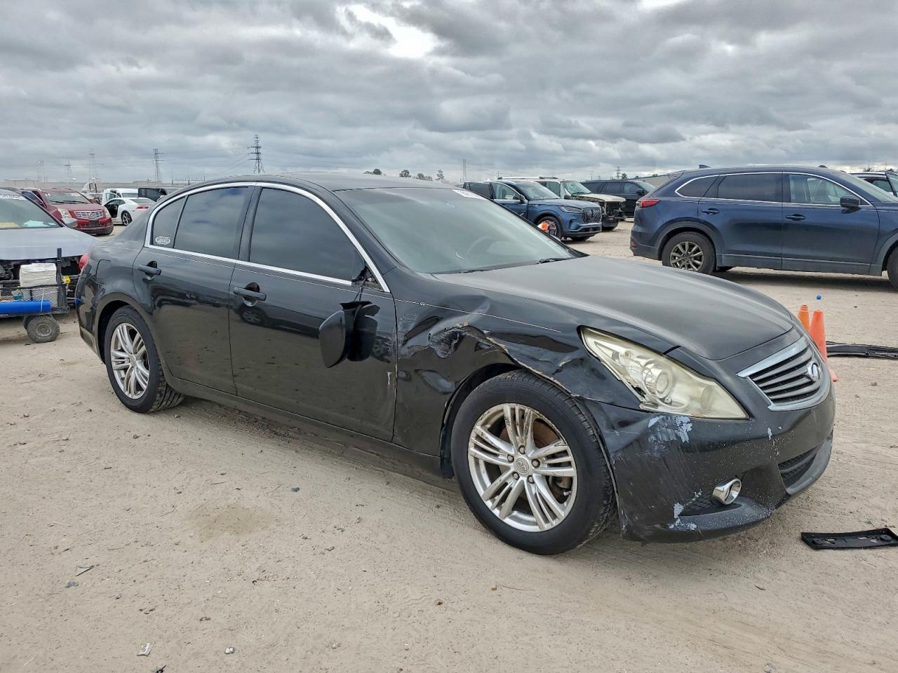 2012 INFINITI G37 BASE photo 4
